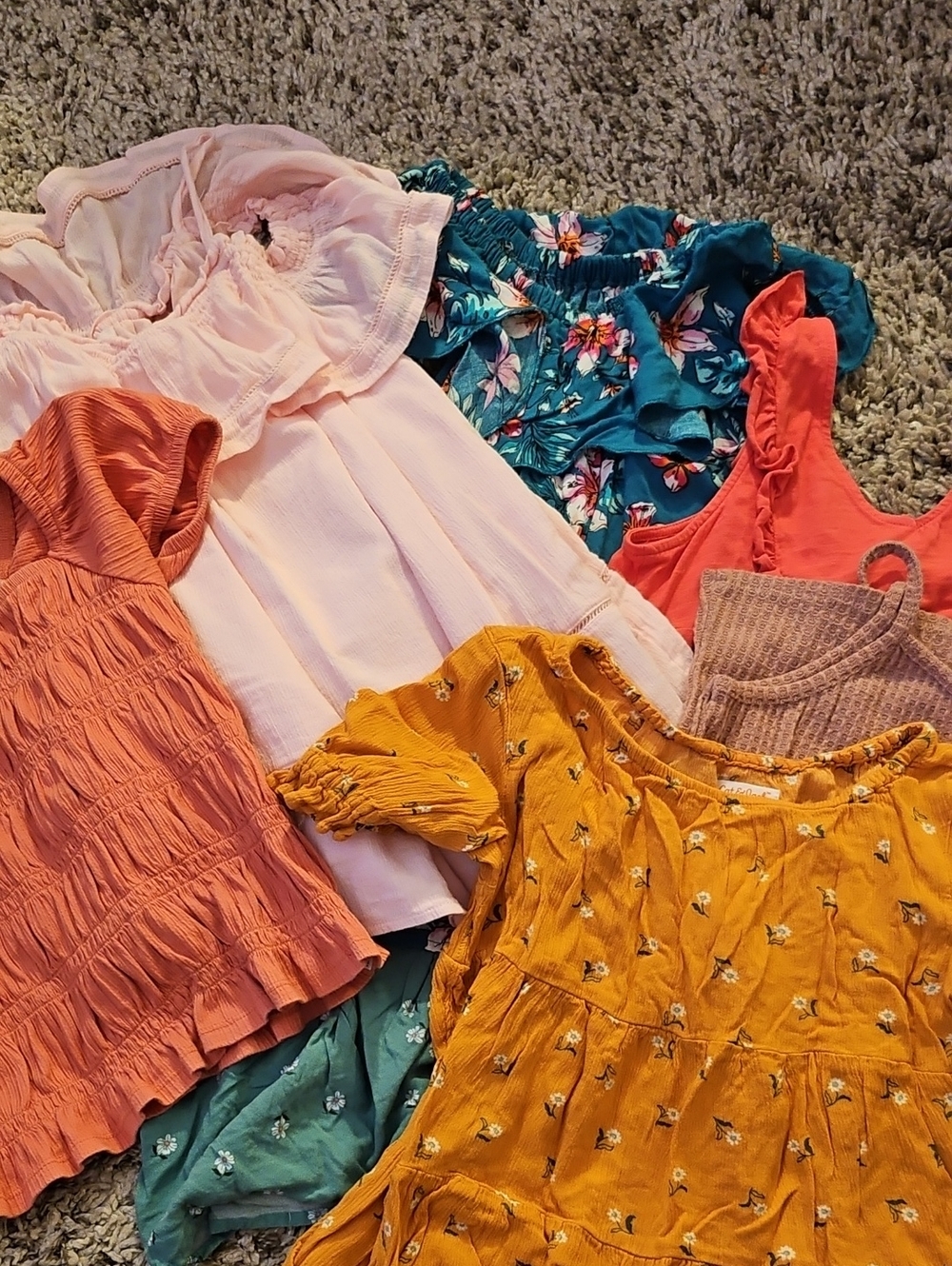 Girl's Floral & Solid Mix Summer Tops - 10/12 Bundle